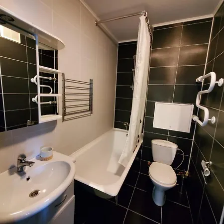 Уютная Студия На Грушевке Appartamento *